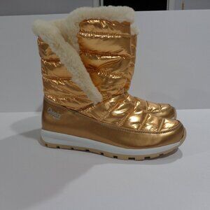 CHEEKS Fit Body‎ Womens PUFFER Lightweight Boots Rose Gold Quilted Soft Size 6W